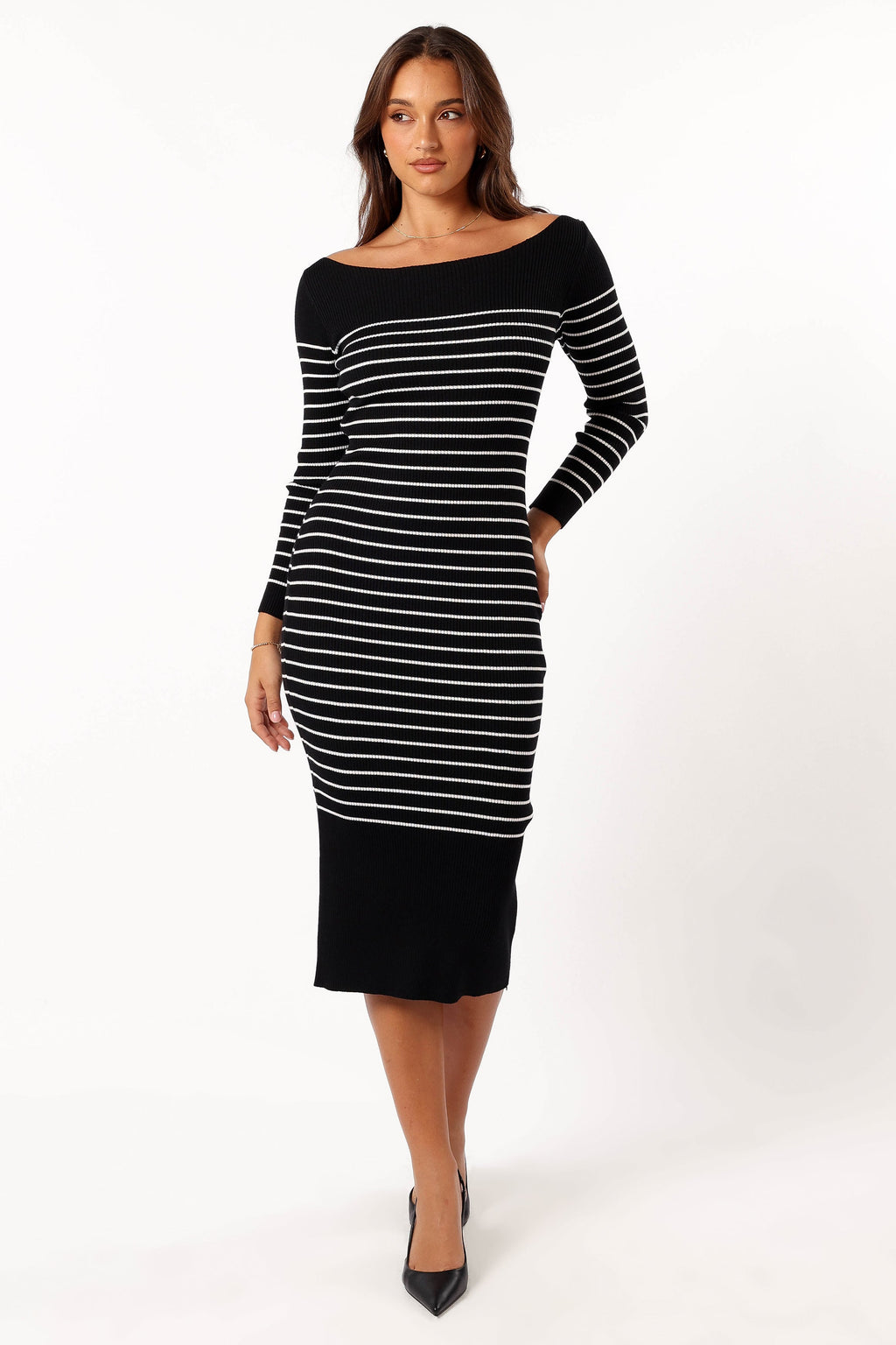 Baxtor Off the Shoulder Midi Dress - White/Black